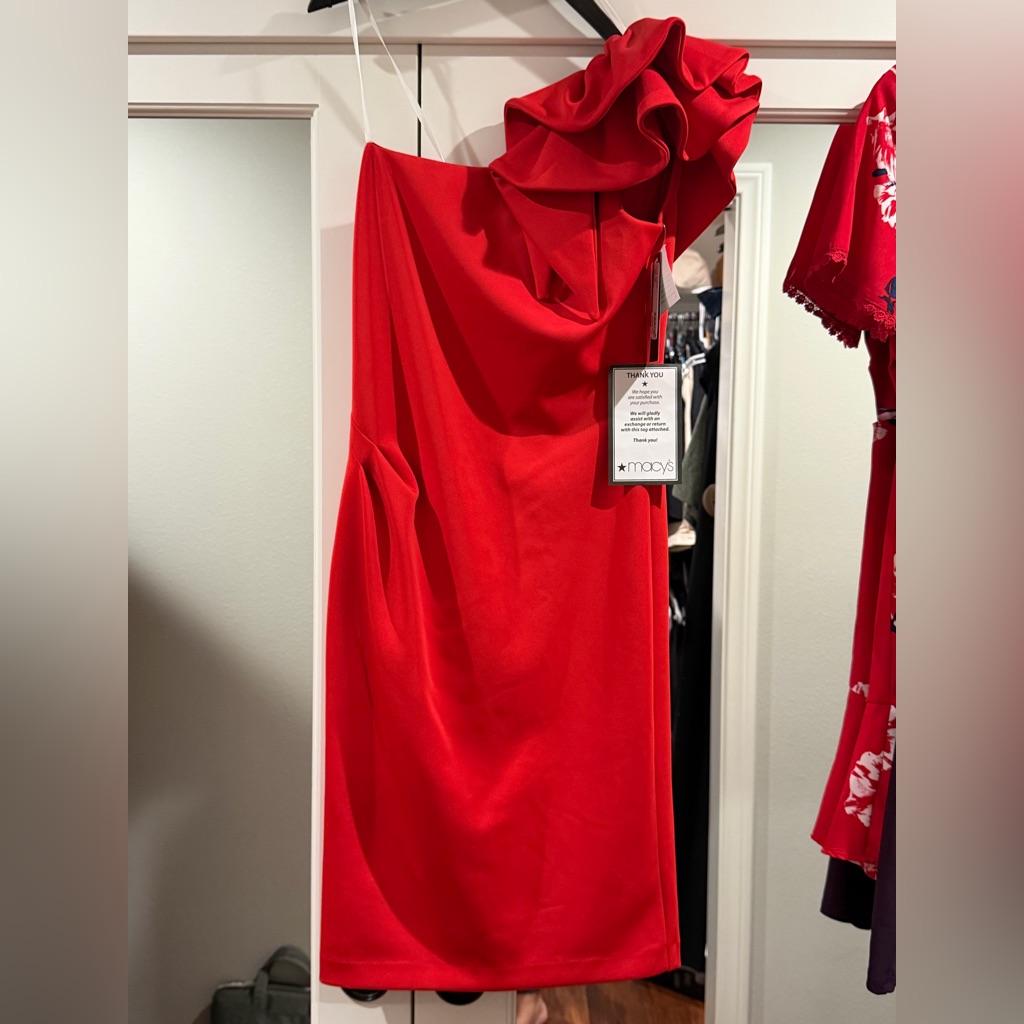 Elegant Red One-Shoulder Midi Dress